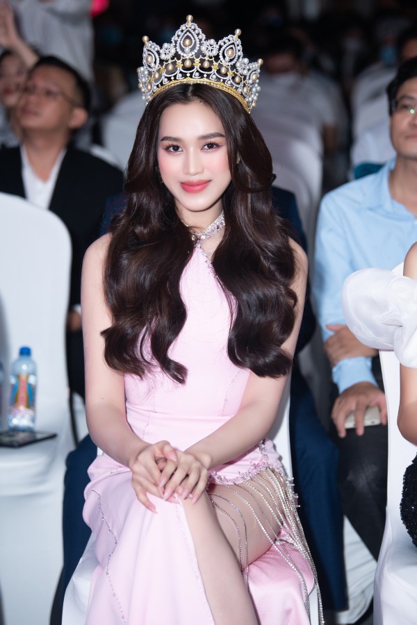 Hoa hậu Việt Nam 2022 sẽ thẩm tra gia cảnh thí sinh để chọn người đăng quang