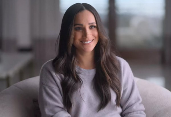 Hoàng tử Harry căn dặn Meghan Markle tránh xa paparazzi khi bắt đầu hẹn hò Hoàng tử Harry căn dặn Meghan Markle tránh xa paparazzi khi bắt đầu hẹn hò