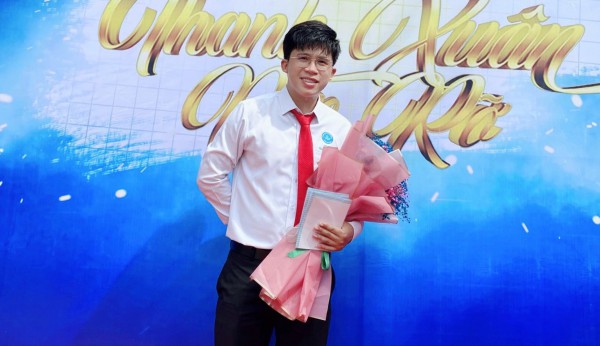 Học trong sợ hãi, vào viện cũng phải ôn bài: Làm sao để việc học vui hơn?