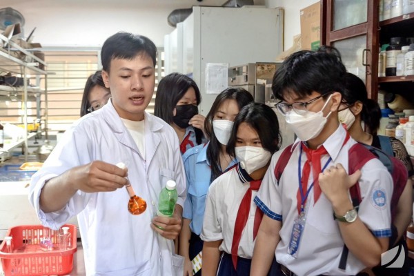 Hướng nghiệp phương pháp SMART là gì mà giúp học sinh hạn chế bỏ học, chuyển ngành? Hướng nghiệp phương pháp SMART là gì mà giúp học sinh hạn chế bỏ học, chuyển ngành?