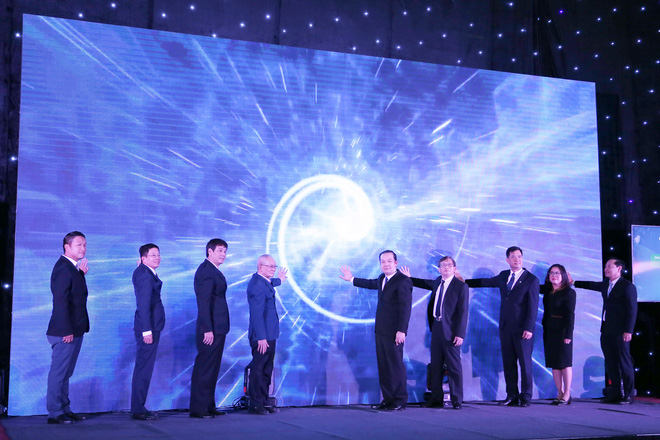 Internet Day 2022: Người dùng Internet Việt Nam đạt hơn 70% dân số sau 25 năm Internet Day 2022: Người dùng Internet Việt Nam đạt hơn 70% dân số sau 25 năm