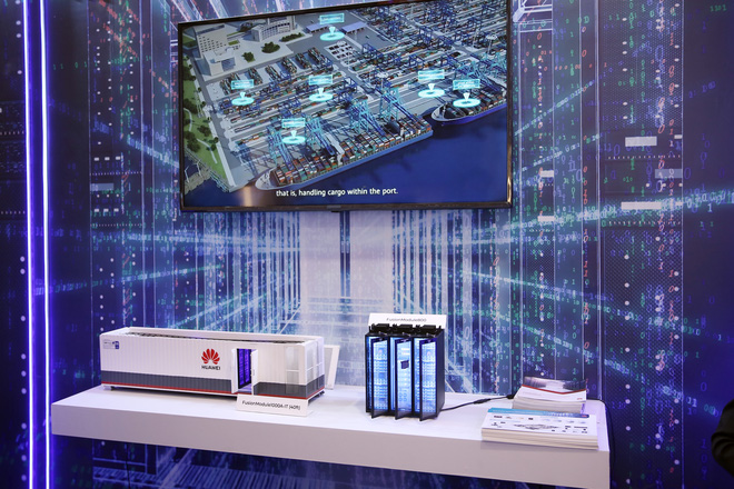 Internet Day 2022: Người dùng Internet Việt Nam đạt hơn 70% dân số sau 25 năm Internet Day 2022: Người dùng Internet Việt Nam đạt hơn 70% dân số sau 25 năm