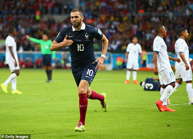 Karim Benzema và sự kém duyên trong màu áo ĐT Pháp