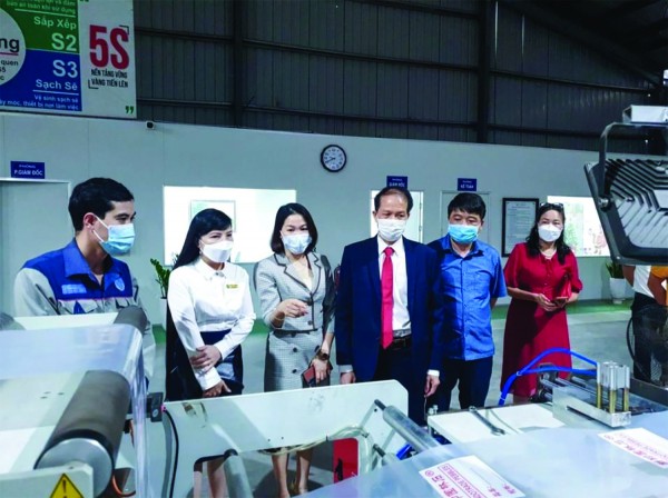 Kết nối doanh nghiệp và cơ sở đào tạo: Cần chính sách “mở đường”