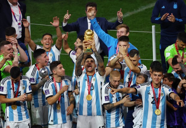 Kết quả chung kết World Cup 2022, Argentina 3-3 (luân lưu: 4-2) Pháp: Messi đăng quang!