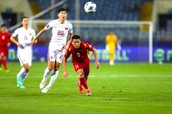 Kết quả tuyển Việt Nam 1-0 Philippines: Văn Quyết ghi bàn phút bù giờ