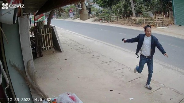 Khẩn cấp truy bắt đối tượng vận chuyển ma túy dùng súng chống trả rồi bỏ trốn