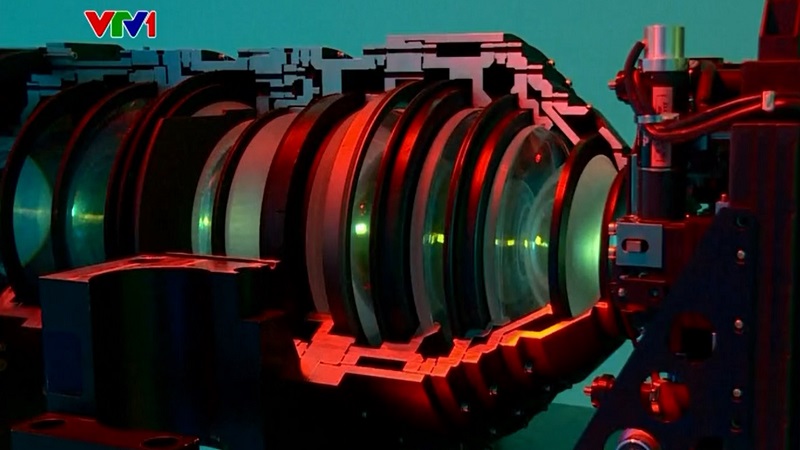 Leo thang cạnh tranh công nghệ Mỹ - Trung Quốc