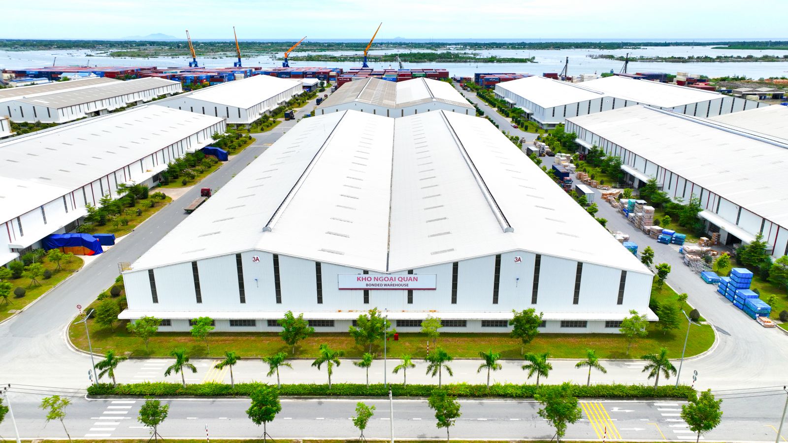 Logistics miền Trung chủ động đón "chân hàng" FDI