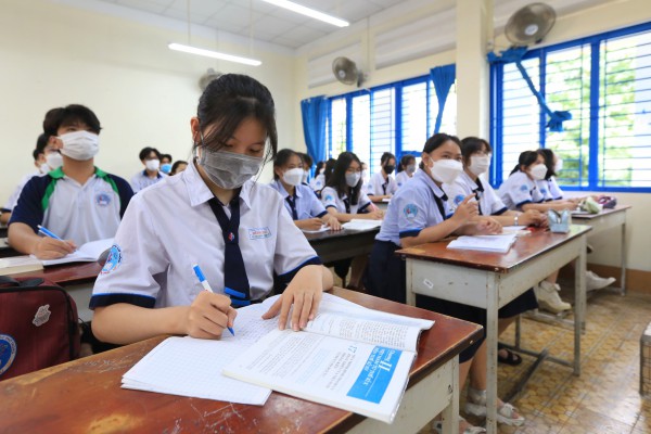 Năm 2022: Chật vật đổi mới giáo dục