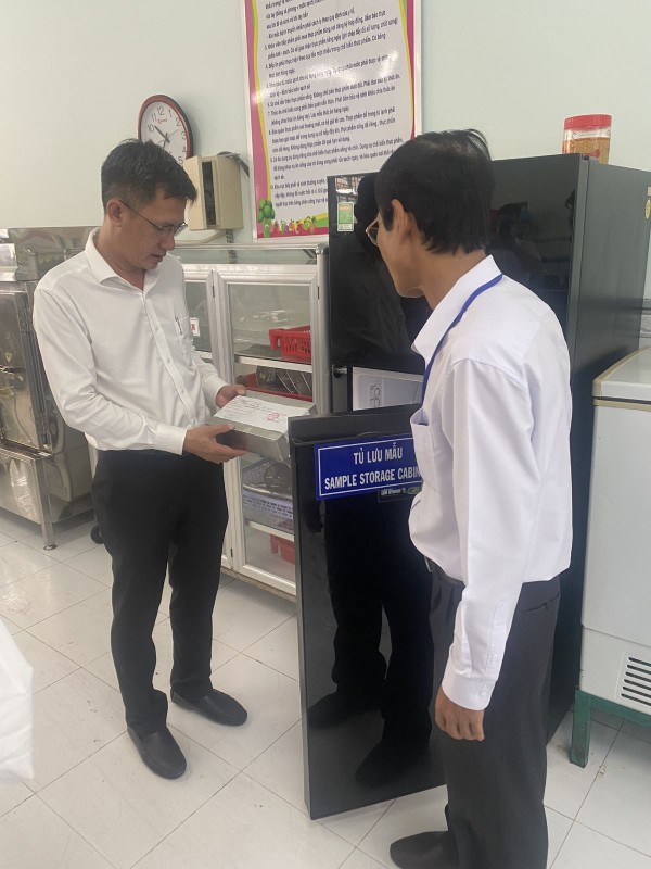 Nghiêm cấm các trường nhận hoa hồng từ bữa ăn bán trú dưới mọi hình thức