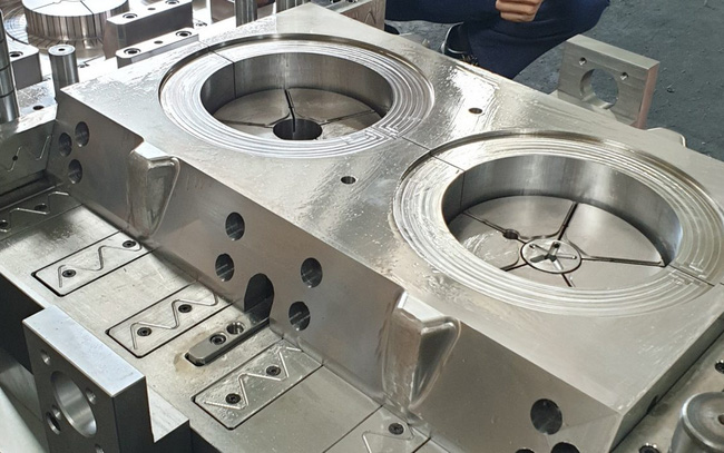 Nhu cầu phát triển công nghệ khuôn mẫu Nhu cầu phát triển công nghệ khuôn mẫu