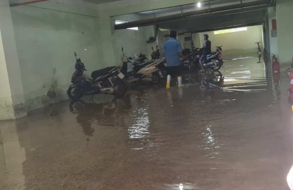 Ninh Thuận: Bức xúc vì tầng hầm chung cư nhà ở xã hội ngập nước nhiều ngày