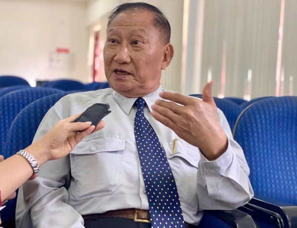 Ở Việt Nam, sinh viên có được trở lại học đại học mà không cần phải thi?