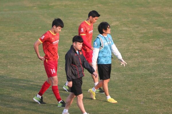 Ông Park lo lộ chiến thuật khi tuyển Việt Nam đá giao hữu với đội Philippines