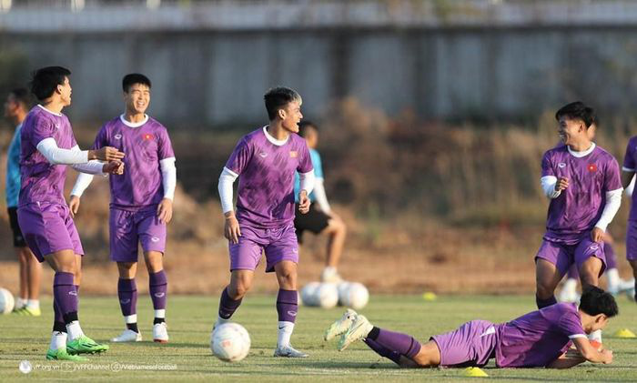 Phan Văn Đức hội quân cùng ĐT Việt Nam