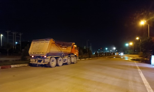 Quảng Ngãi: Bắt khẩn cấp kẻ dùng dao đâm tài xế xe tải trọng thương Quảng Ngãi: Bắt khẩn cấp kẻ dùng dao đâm tài xế xe tải trọng thương