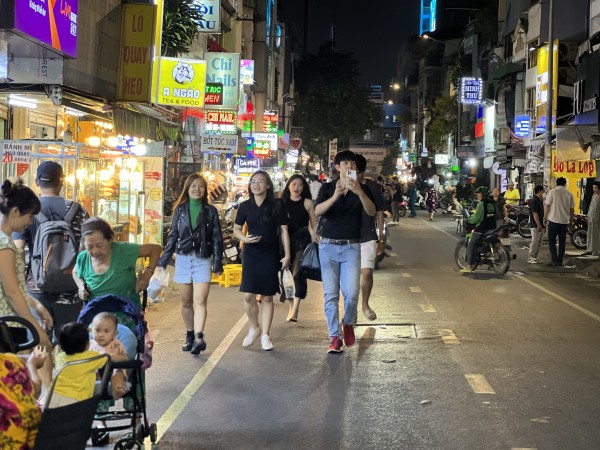 Ra mắt phố ẩm thực Nguyễn Thượng Hiền, mở từ 19 - 23 giờ để tránh kẹt xe