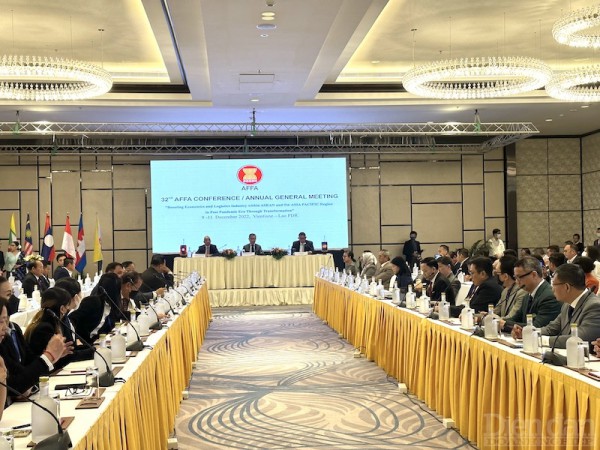 Tăng cường hợp tác logistics - thúc đẩy "dòng chảy" thương mại ASEAN