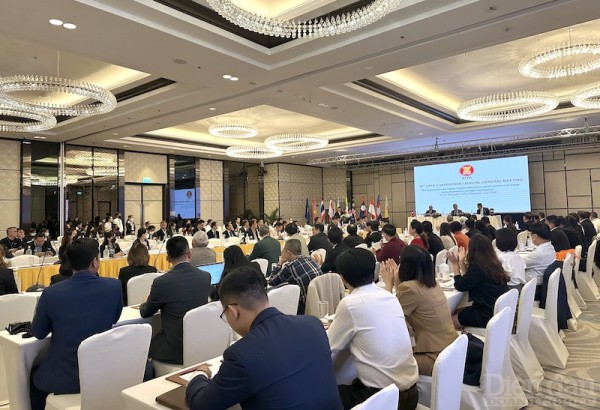 Tăng cường hợp tác logistics - thúc đẩy "dòng chảy" thương mại ASEAN