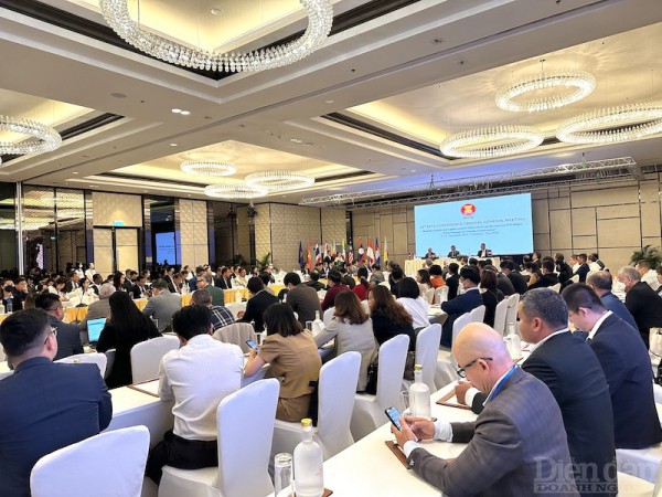 Tăng cường hợp tác logistics - thúc đẩy "dòng chảy" thương mại ASEAN