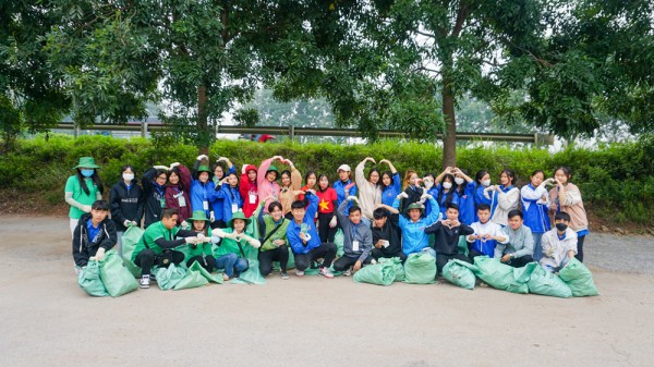 Thanh Hóa: Tổ chức hưởng ứng Chiến dịch nhặt rác “Clean up Việt Nam” lần thứ tư