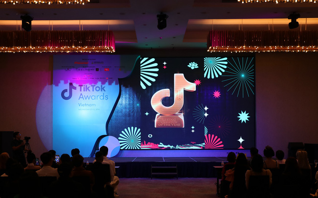 TikTok Awards Việt Nam 2022 trở lại TikTok Awards Việt Nam 2022 trở lại