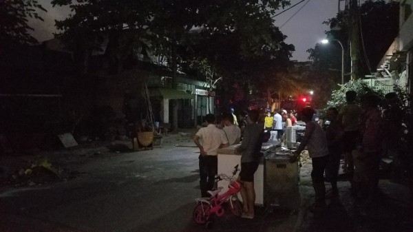 TP.HCM: Cháy kho chứa hàng ở Hóc Môn, nhiều tài sản bị thiêu rụi TP.HCM: Cháy kho chứa hàng ở Hóc Môn, nhiều tài sản bị thiêu rụi
