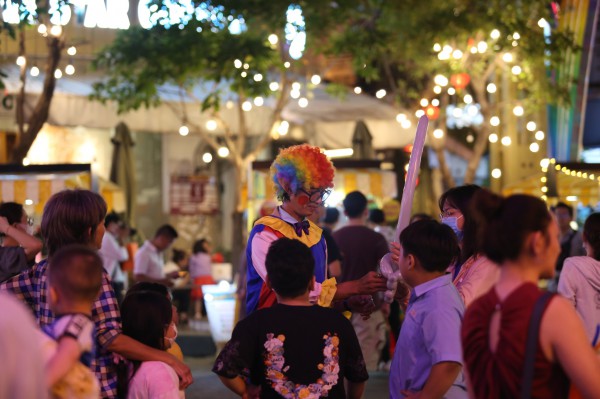 TP.HCM: Phố đi bộ Kỳ đài Quang Trung trở lại với diện mạo mới