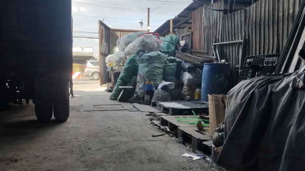 TP.HCM: Trộm xe máy ở kho phế liệu