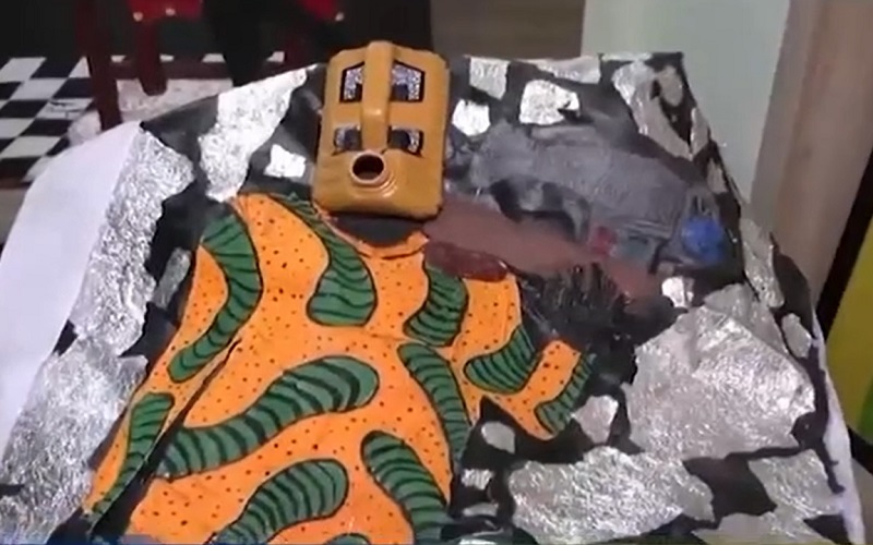 Tranh chân dung từ… can dầu