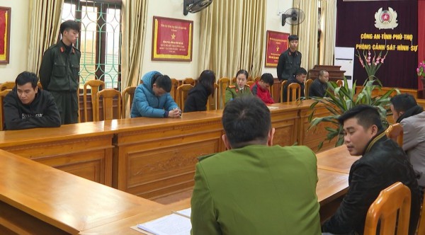 Triệt phá đường dây cá độ bóng đá liên tỉnh 1.000 tỉ đồng