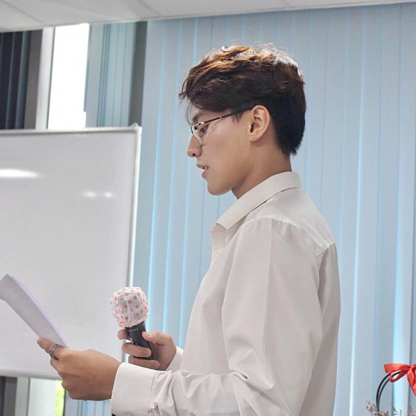 Từ nghiện game, lười học tới 10 điểm tiếng Anh tốt nghiệp THPT