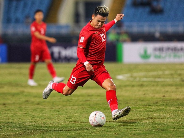 Tuyển Việt Nam 3-0 Malaysia: Bản lĩnh ứng viên vô địch