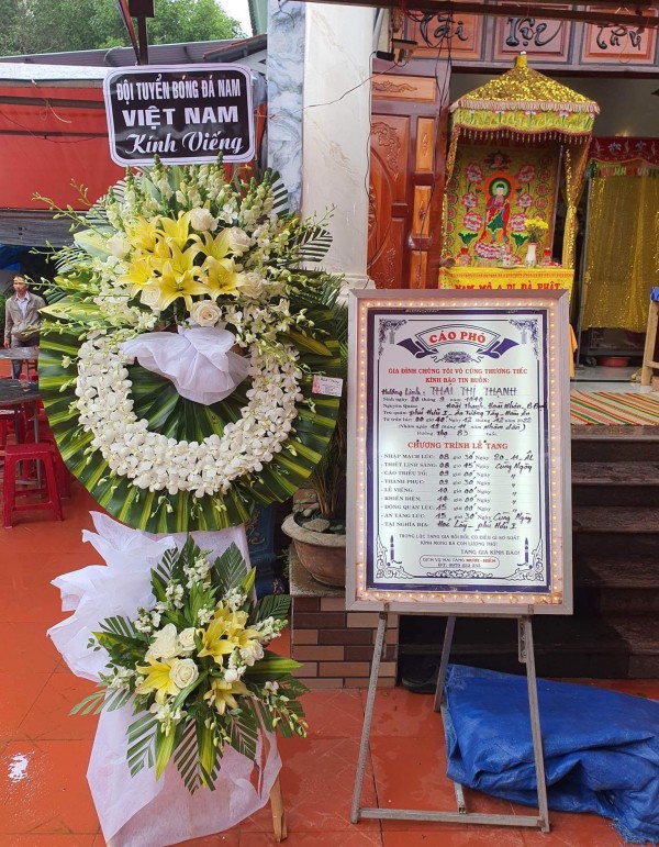 Tuyển Việt Nam: Hồ Tấn Tài về quê gấp chịu tang bà nội