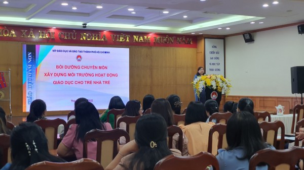 Vì sao lúc trẻ mầm non chuẩn bị ăn, chuẩn bị ngủ, không được lơ là? Vì sao lúc trẻ mầm non chuẩn bị ăn, chuẩn bị ngủ, không được lơ là?