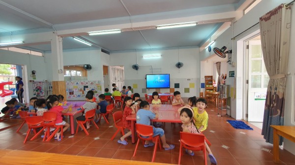 Vì sao lúc trẻ mầm non chuẩn bị ăn, chuẩn bị ngủ, không được lơ là? Vì sao lúc trẻ mầm non chuẩn bị ăn, chuẩn bị ngủ, không được lơ là?