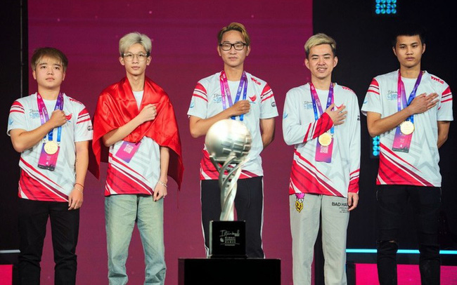 Việt Nam giành chức vô địch PUBG Mobile toàn cầu