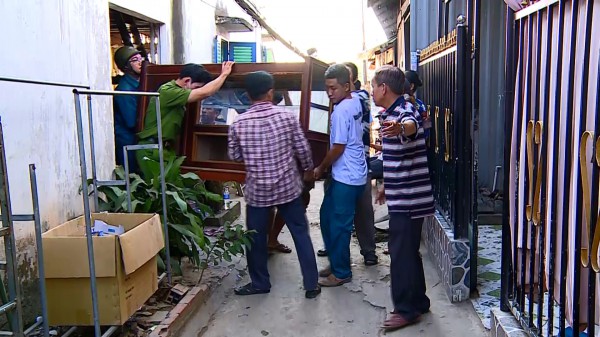 Vĩnh Long: Sạt lở nghiêm trọng tại bờ kè sông Măng Thít đang thi công