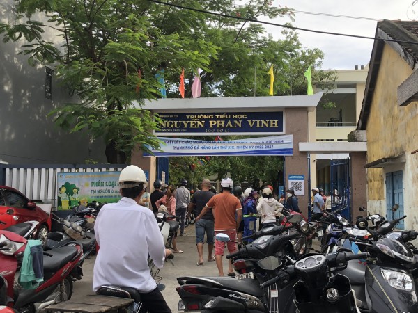 Vụ học sinh lớp 1 bị đánh bầm tím người: Không khởi tố hình sự