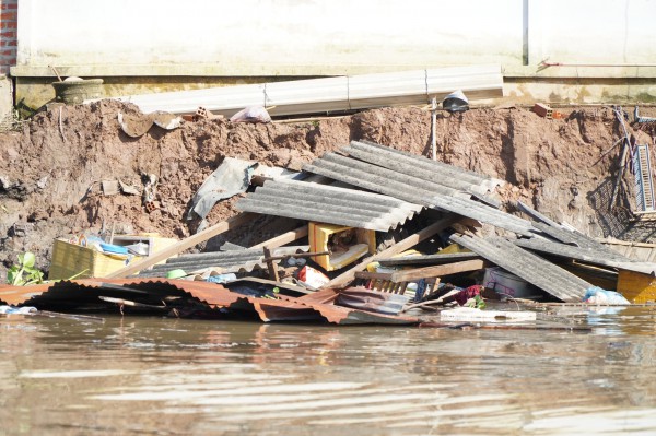 Vụ sạt lở cù lao Minh: 13 nhà, 15 ha đất rơi xuống sông Cổ Chiên