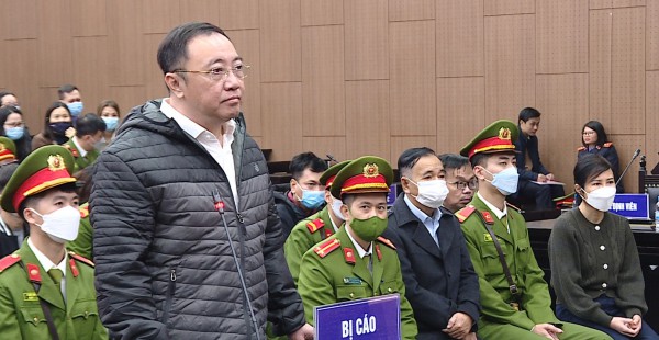 Xét xử đại án AIC: Chủ mưu Nguyễn Thị Thanh Nhàn 