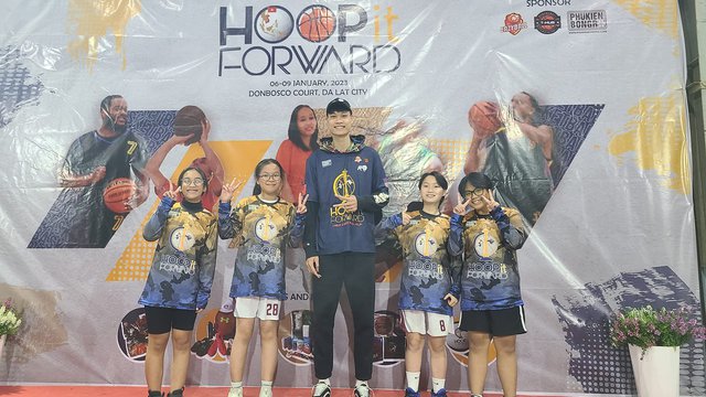 Hoop It Foward trở lại Việt Nam sau 2 năm tạm hoãn vì đại dịch - Ảnh 2. Hoop It Foward trở lại Việt Nam sau 2 năm tạm hoãn vì đại dịch - Ảnh 2.