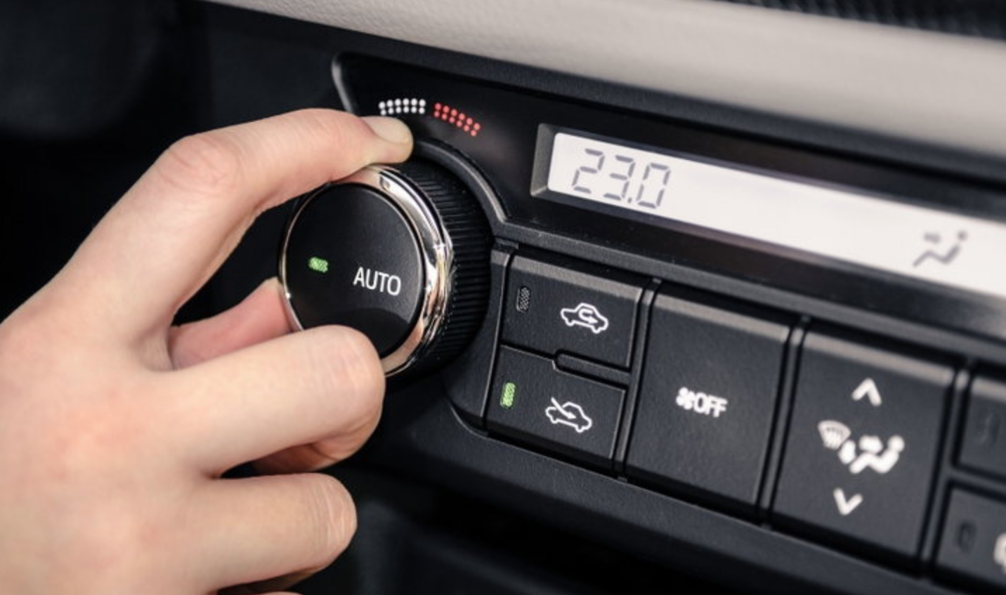 5 mẹo lái ô tô đường dài về quê ăn Tết giúp tiết kiệm nhiên liệu