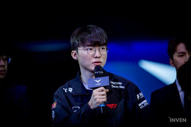 Faker: "Tôi luôn nghĩ rằng LCK mạnh hơn LPL" - Ảnh 1. Faker: "Tôi luôn nghĩ rằng LCK mạnh hơn LPL" - Ảnh 1.