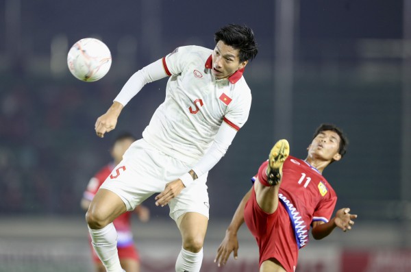 AFF Cup 2022: Chờ Văn Hậu mang 