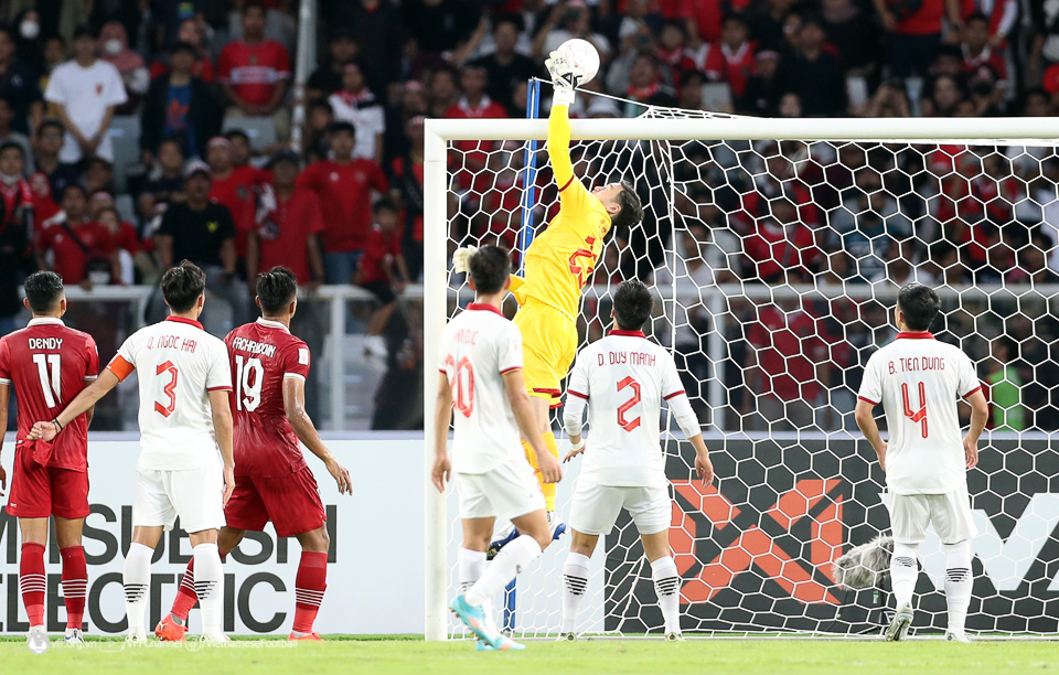 Bán kết lượt đi AFF Cup 2022: ĐT Việt Nam hòa 0-0 trên sân Indonesia