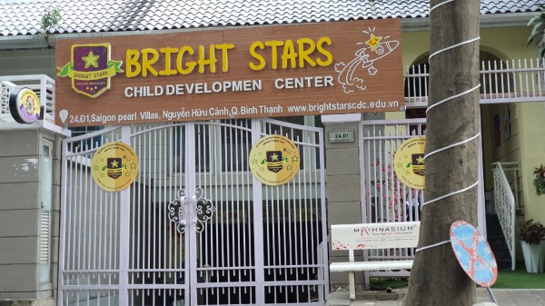 Biển tên cơ sở giáo dục mầm non: Cứ Biển tên cơ sở giáo dục mầm non: Cứ