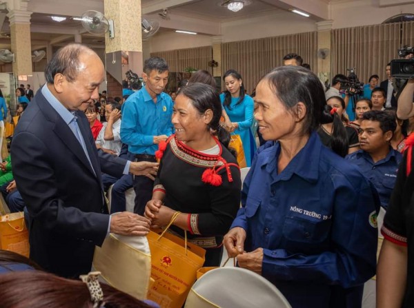 Chủ tịch nước chúc tết bộ đội biên phòng và công nhân lao động Đắk Lắk