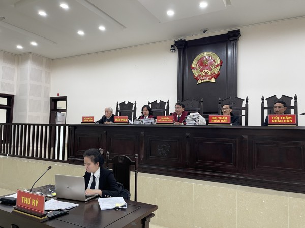 Đà Nẵng: Tuyên án nhóm bị cáo chiếm đoạt tiền dầu hỗ trợ ngư dân